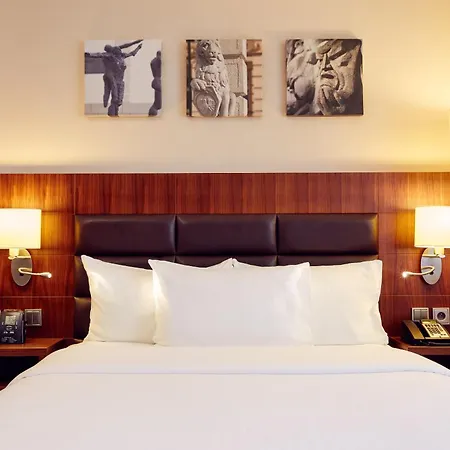 酒店 泽佐夫希尔顿花园酒店