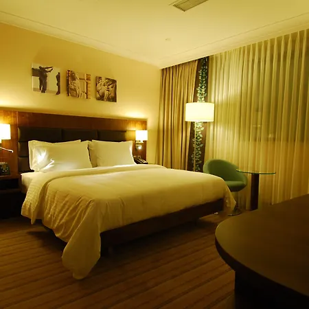فندق Hilton Garden