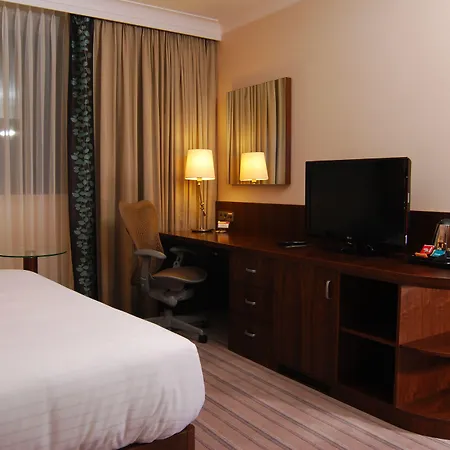 Hilton Garden 4*