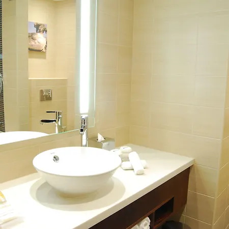 Hilton Garden 4*