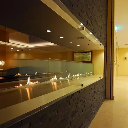 Hilton Garden Hotel 4*