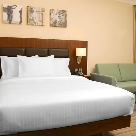 Hilton Garden