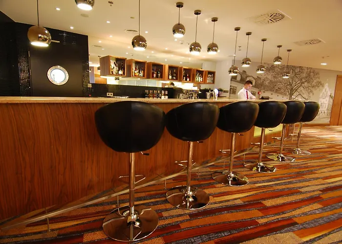 Hilton Garden Hotel 4*