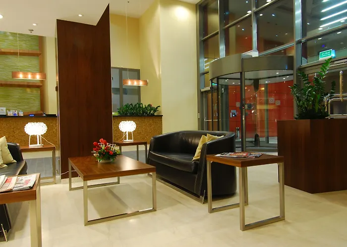 فندق Hilton Garden 4*