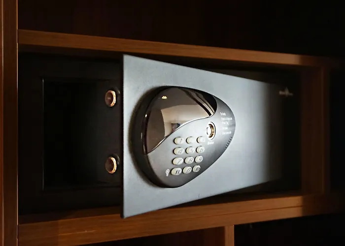 فندق Hilton Garden 4*