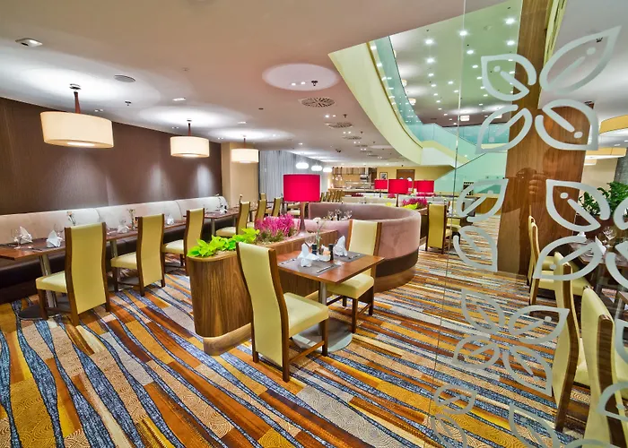 Hilton Garden فندق