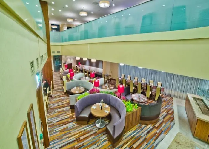 Hilton Garden فندق رشيشوف